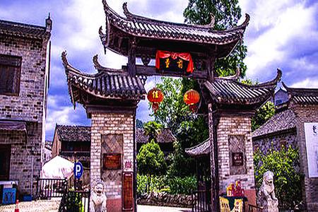 边境之旅